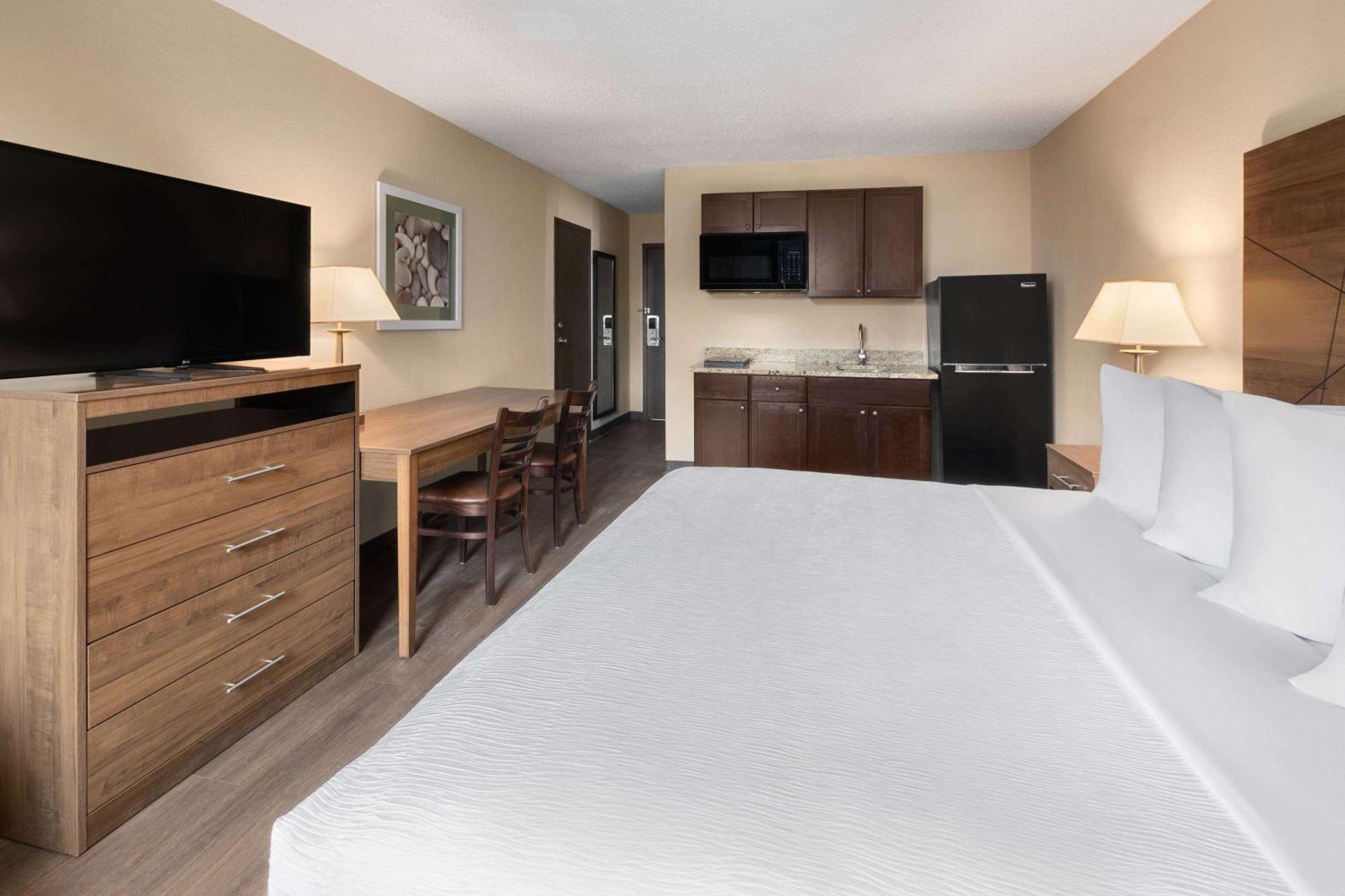 Wingate By Wyndham Troy Exterior foto